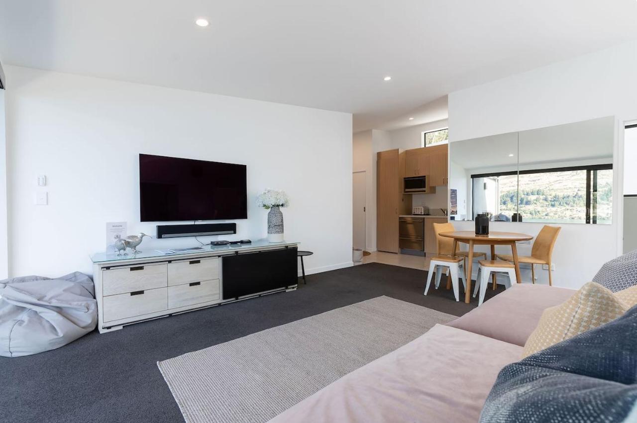 'Lakelife' Lake Front Apartment Queenstown Luaran gambar
